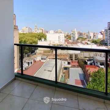 1790698349.jpg