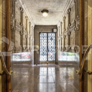 Venta de Departamento en Retiro de 4 ambientes ideal Flipping