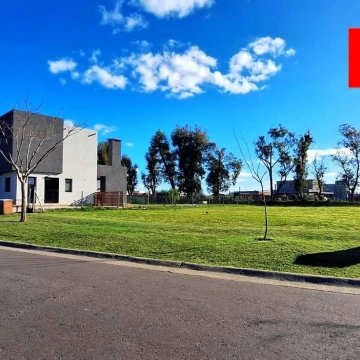 VENTA! OPORTUNIDAD!!  - LOTE CENTRAL - OPCION:  Anticipo + cuotas