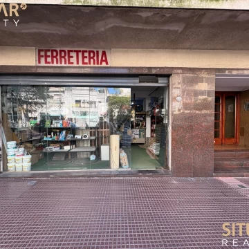 Venta local mas Fondo de Comercio en Boedo