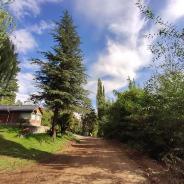 Se vende lote apto desarrollo turístico en Huinganco