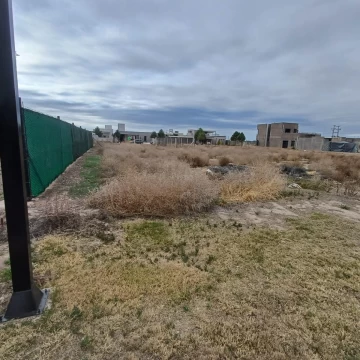 VENTA DE TERRENO EN Bº CEPAS DEL CARMEN, JUNIN
