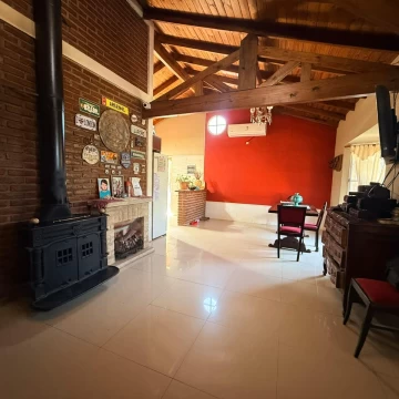1790710025.jpg
