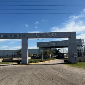 Venta Terreno de 6356 mts en Parque Industrial Ruta 6