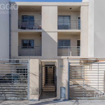 Departamento en Ramos Mejia Sur