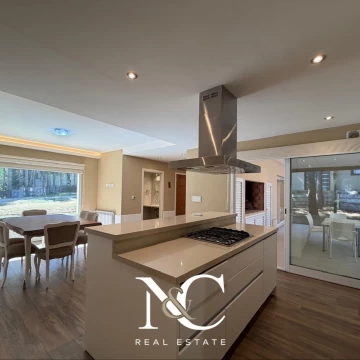 Casa en venta en Costa Esmeralda, barrio Senderos IV