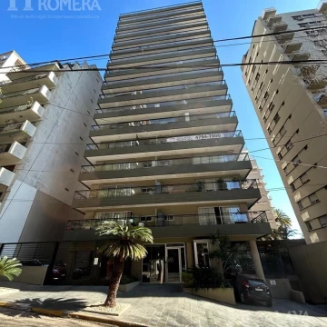 Departamento  en alquiler - Olivos - 3 ambientes