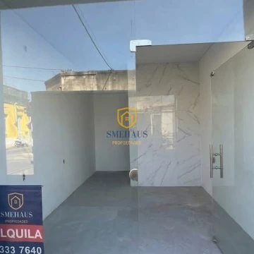 Local Comercial en alquiler en Canelones a 2 cuadras de la plaza principal