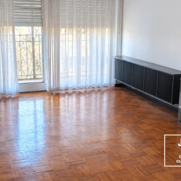 Alquiler Departamento 3 ambientes con cochera y baulera