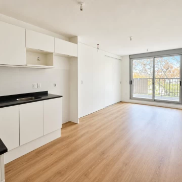 Venta apartamento un dormitorio con terraza y patio en Cordón