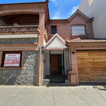 casa 4 ambientes alquiler Ramos Mejia