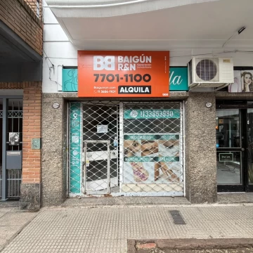 Local en Roosevelt al 2336, a mts de Av. Cabildo - 26 m²