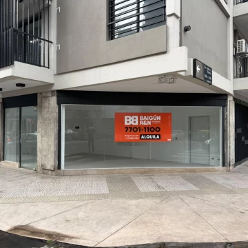 Local en Vidal esquina Rivera - 40 m²