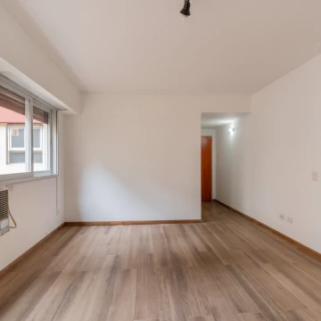 Venta departamento 3 ambientes luminoso en Barrio Norte