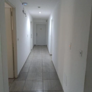1790796256.jpg