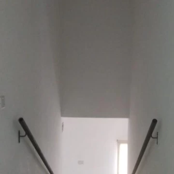 1790796256.jpg