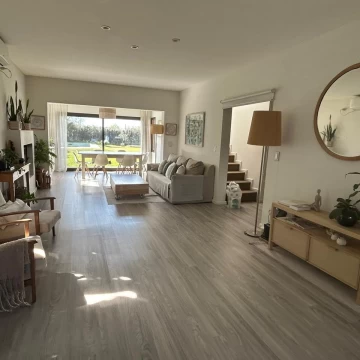 Casa  en Alq. Temporario en Santa Barbara, Tigre, G.B.A. Zona Norte