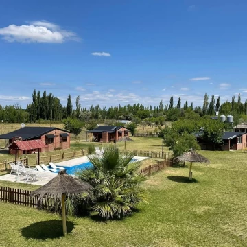Complejo de Cabañas y Quincho en venta - Cuadro Benegas, San Rafael