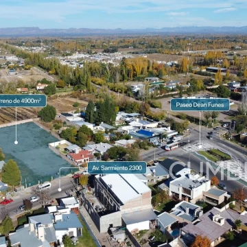 Lote Comercial de 4.900 m2 en Av. Sarmiento a mts de Paseo Dean Funes - San Rafael, Mendoza
