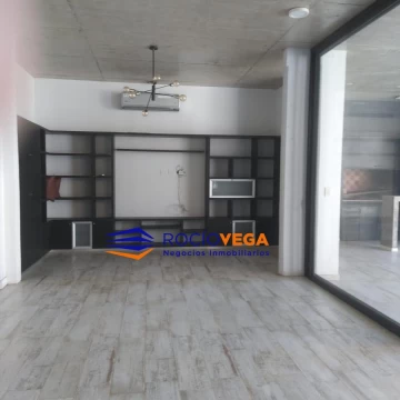 1790861087.jpg