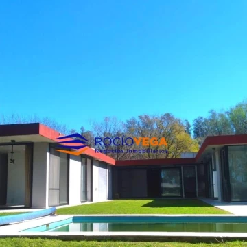1790861089.jpg