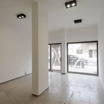 1790864238.jpg