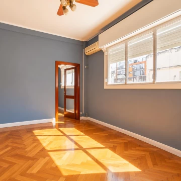 Departamento Venta 3 ambientes con dependencia 