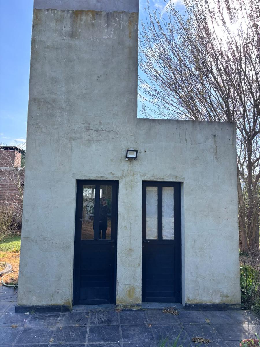 Lavadero y baño exterior