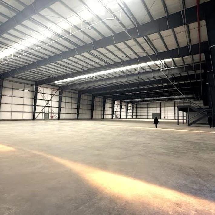 Nave Industrial en Alquiler