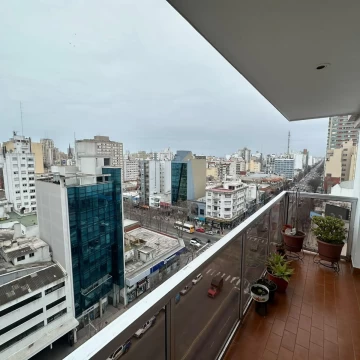 Venta Departamento 3 ambientes al frente La Perla