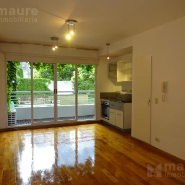 Monoambiente  en alquiler en Palermo. Edificio con amenities y laundry.