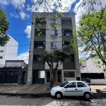 Departamento de 1 dormitorio con cochera en La Plata