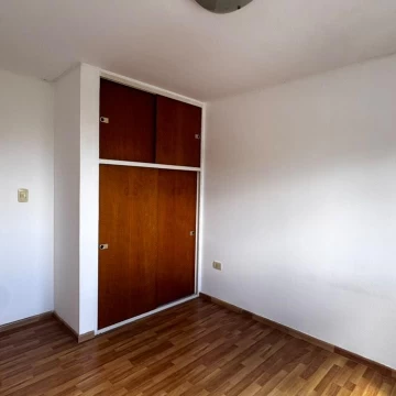 1790886260.jpg