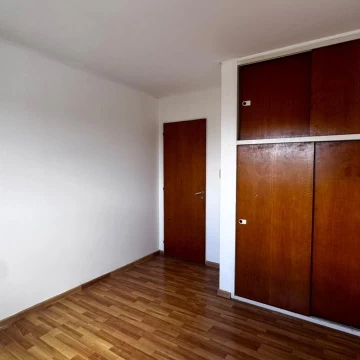 1790886260.jpg