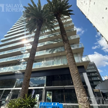 Departamento  en alquiler - Olivos 2 ambientes con cochera