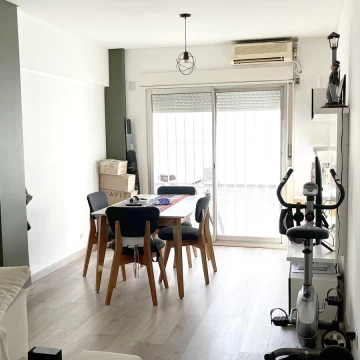 Venta depatamento con terraza en Villa del Parque