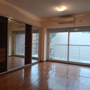 Monoambiente | Alquiler en Belgrano | Muy luminoso