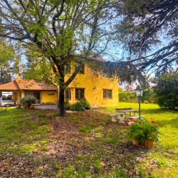 Chalet 5 ambientes Venta Castelar Norte Apto Crédito