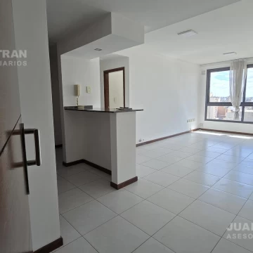 Depto de categoría en alquiler - 1 Dorm - Nva. Cba