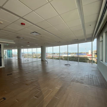Torre Proa - Oficina en alquiler Vicente Lopez - 557 m2 - 9 cocheras.