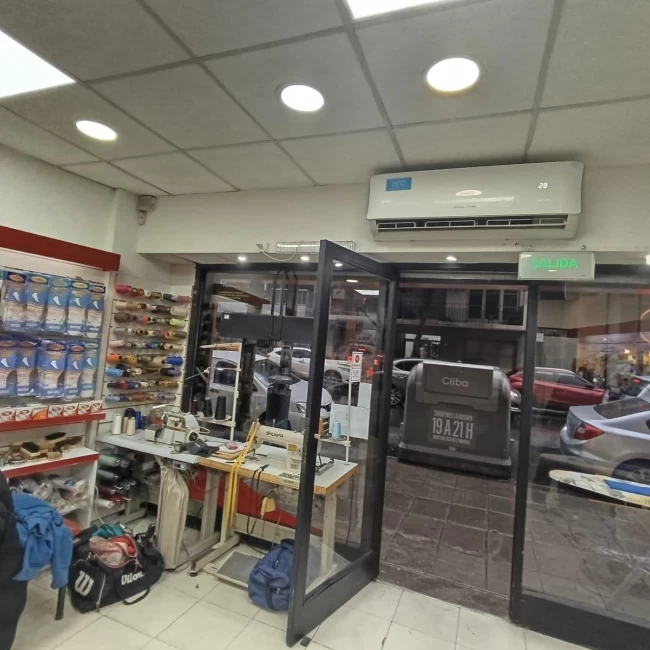 VENTA - LOCAL COMERCIAL- PALERMO - BUENA UBICACION