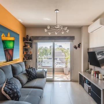 Venta Dos Ambientes con Cochera. Almagro