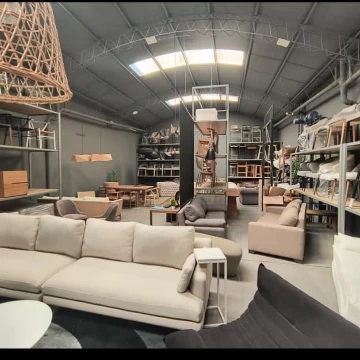 Local comercial / depósito de 300 m² en alquiler Brown 2318 Pichincha Rosario
