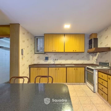 1790969331.jpg