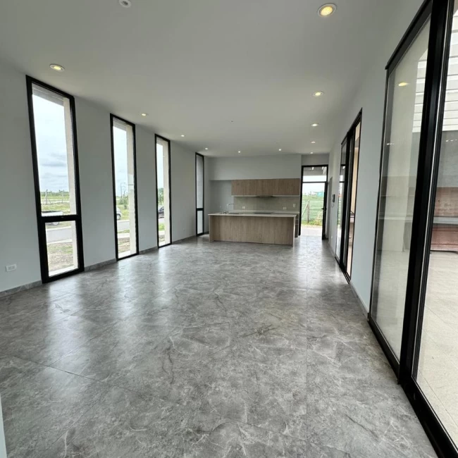 Proyecto casa personalizada en lote de 600m2 San Pablo Chico Pilar 