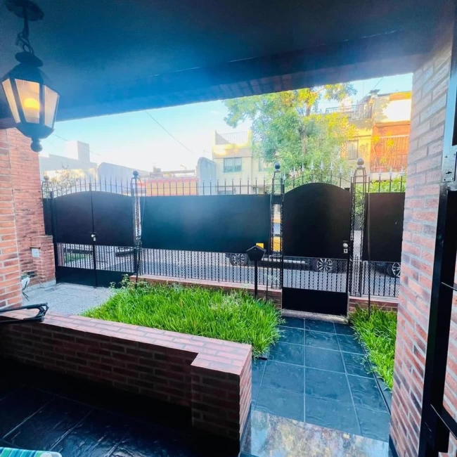 Casa en Venta 2 ambientes Barrio Naón Mataderos 