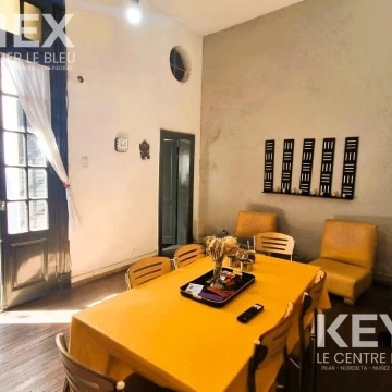 VENTA VIVIENDA MULTIFAMILIAR CON COCHERA – PARQUE CHACABUCO