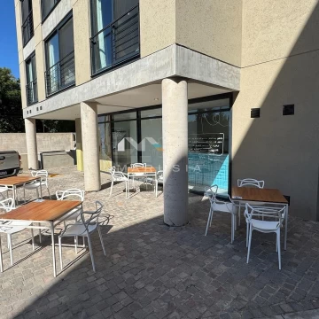 Local  en Venta en 46 Plaza, Pilar, G.B.A. Zona Norte