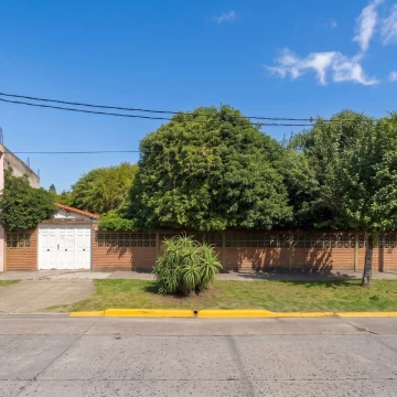 Lote Terreno venta Avenida Muñiz Ituzaingó Norte INVERSOR
