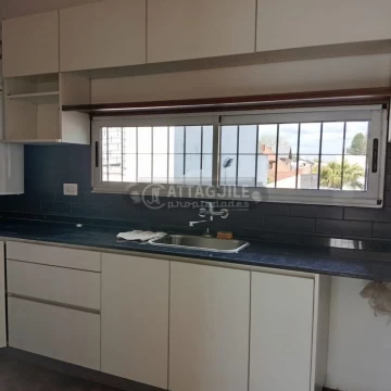 Departamento en alquiler San Antonio De Padua 3 ambientes